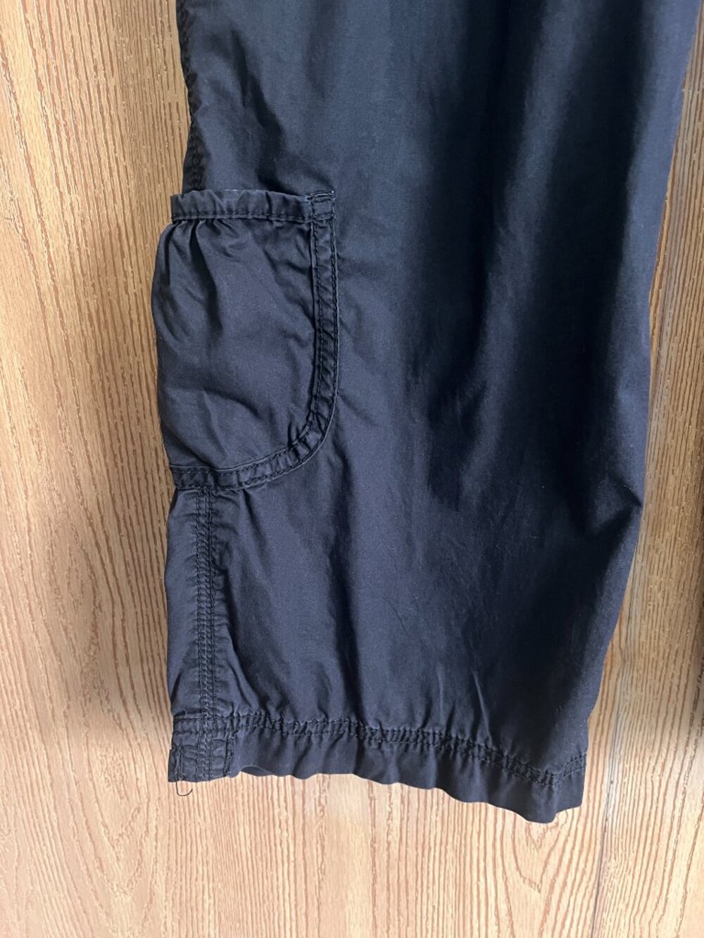 Calvin Klein Jeans Black Y2K Cargo Capri Pants Low Rise Size 10 - Picture 6 of 7